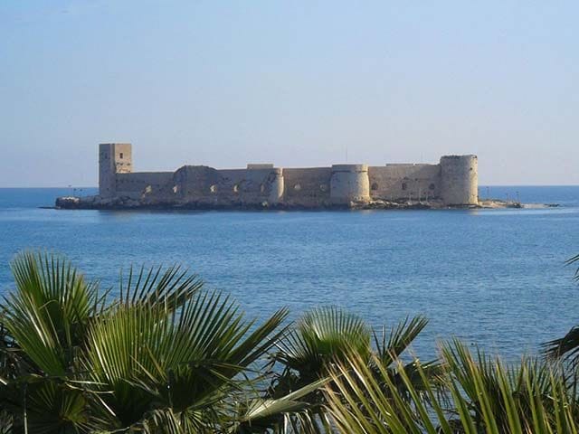 قلعة البنت مرسين