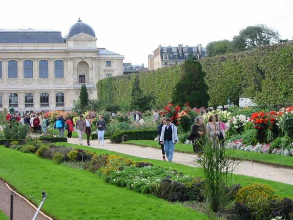 حدائق في باريس