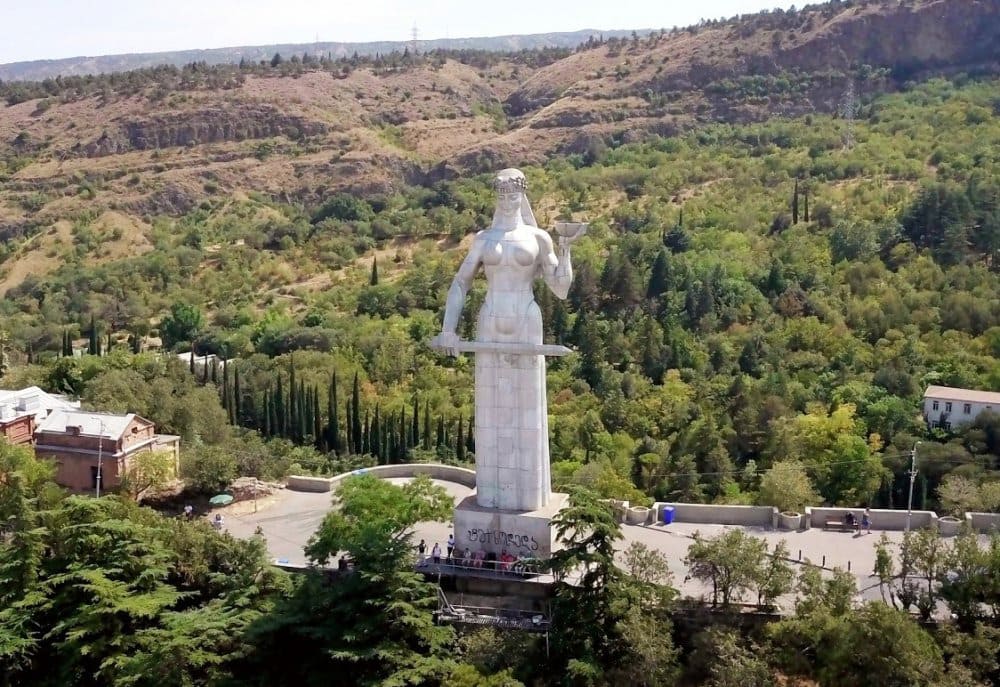 الجورجيين التذكاري في تبليسي2 1