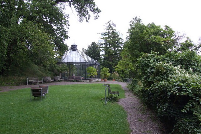 old-botanical-garden-zurich
