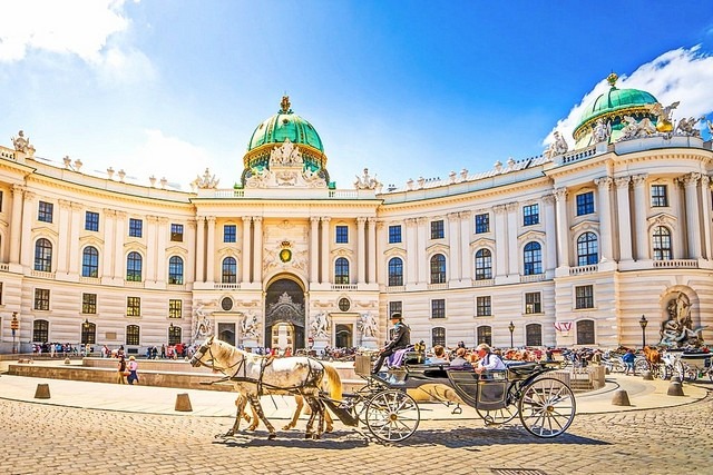 Vienna palaces