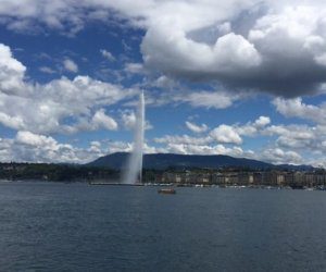 بحيرة جنيف في سويسرا