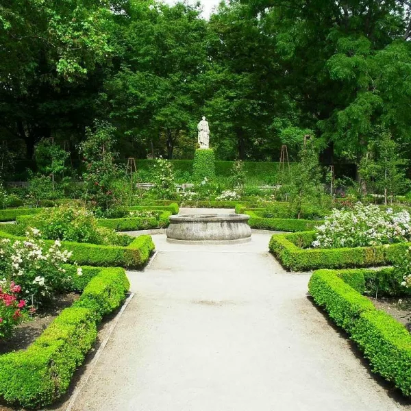 10 من اجمل منتزهات مدريد حديقة النباتات الملكية