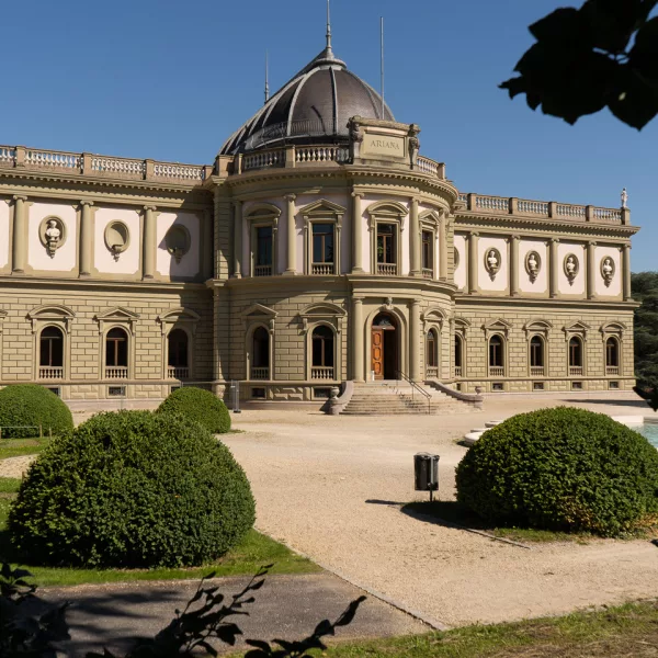الاماكن السياحية في جنيف_ متحف آريانا