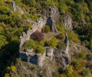 قلعة بيتر في بورجومي جورجيا